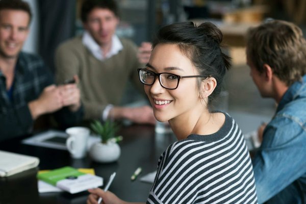 Quelle est la contribution de la philosophie féministe à la compréhension des genres ?